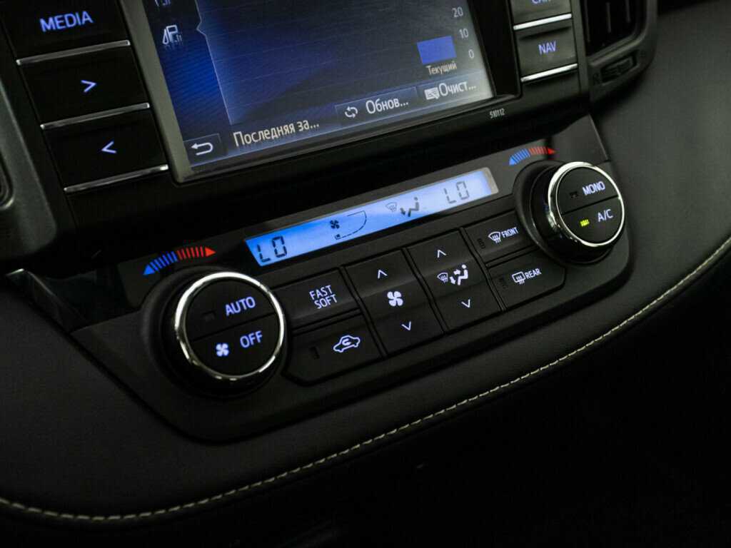 Купить Toyota RAV4, 2016, 96 819 км, фото №17