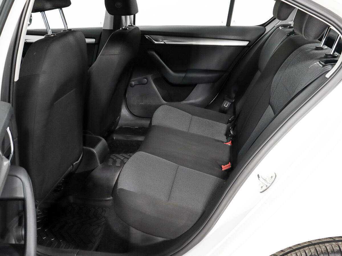 Купить Skoda Octavia, 2016, 546 015 км, фото №10