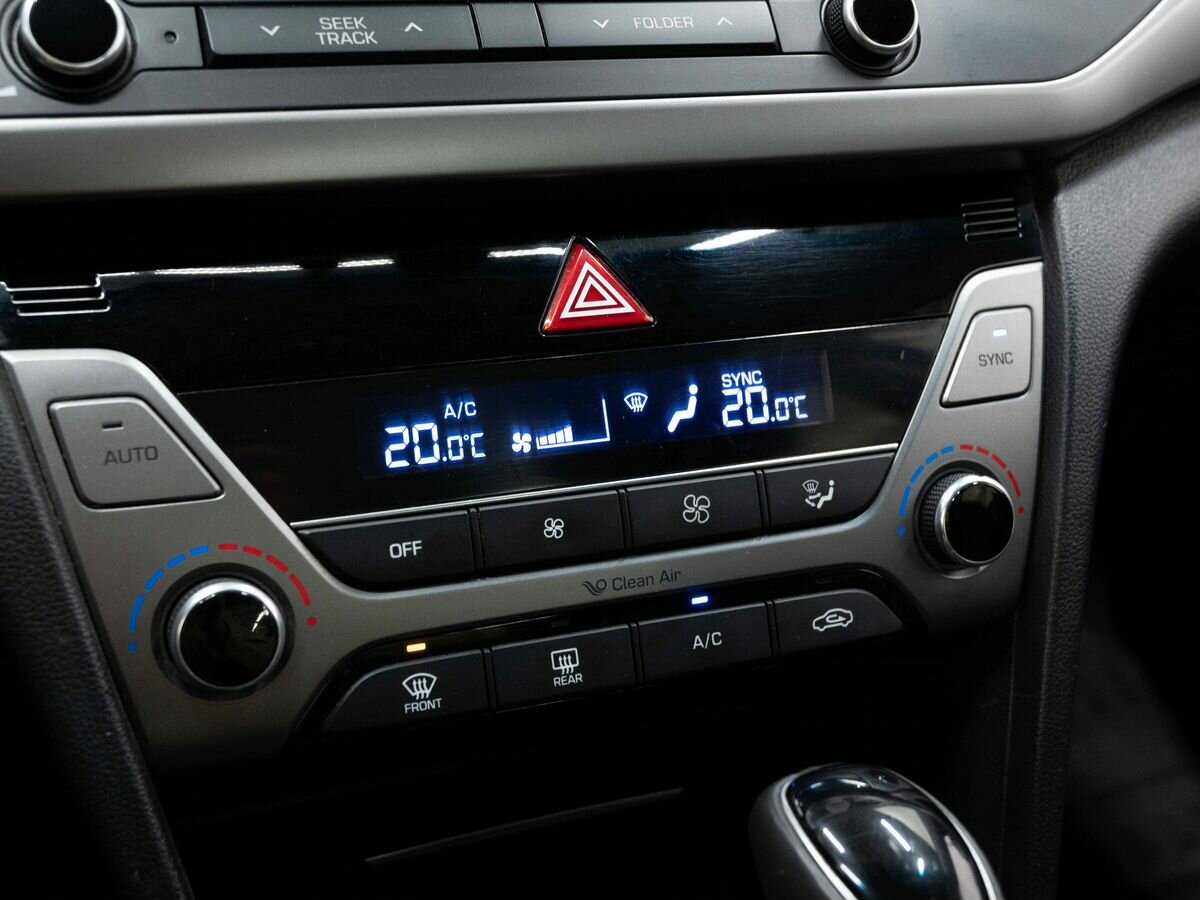 Купить Hyundai Elantra, 2017, 190 000 км, фото №13