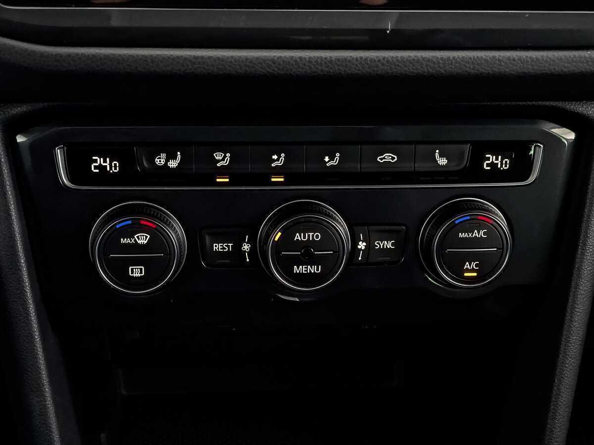 Купить Volkswagen Tiguan, 2018, 92 135 км, фото №21