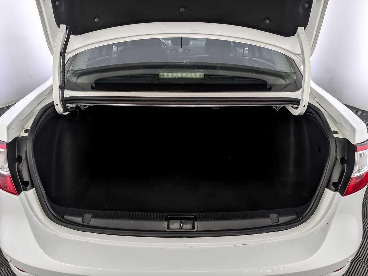 Купить Renault Fluence, 2013, 122 956 км, фото №10