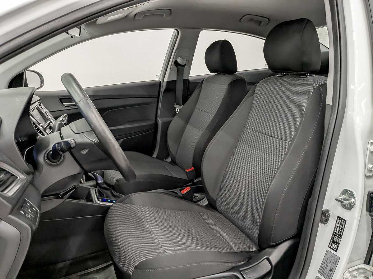 Купить Hyundai Solaris, 2019, 140 722 км, фото №18