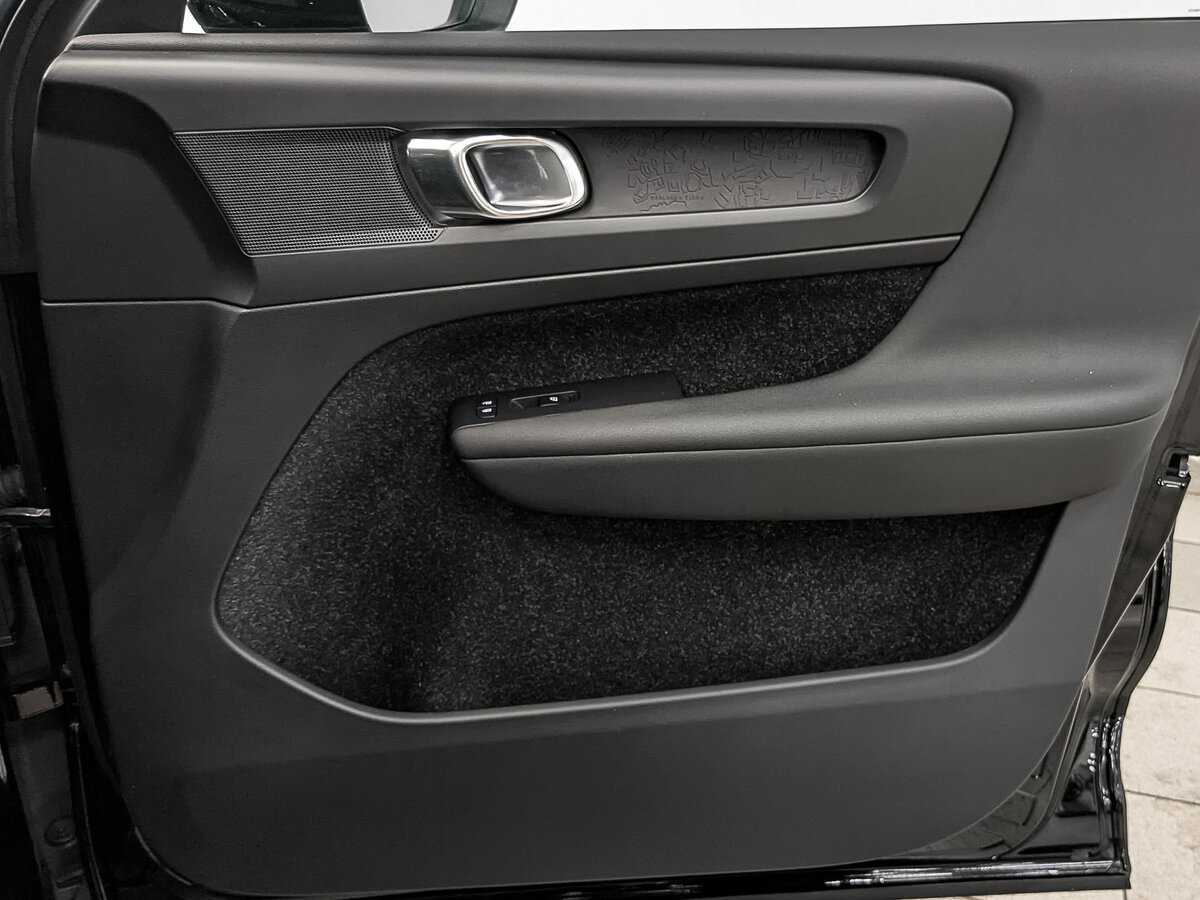 Купить Volvo XC40, 2019, 58 109 км, фото №24