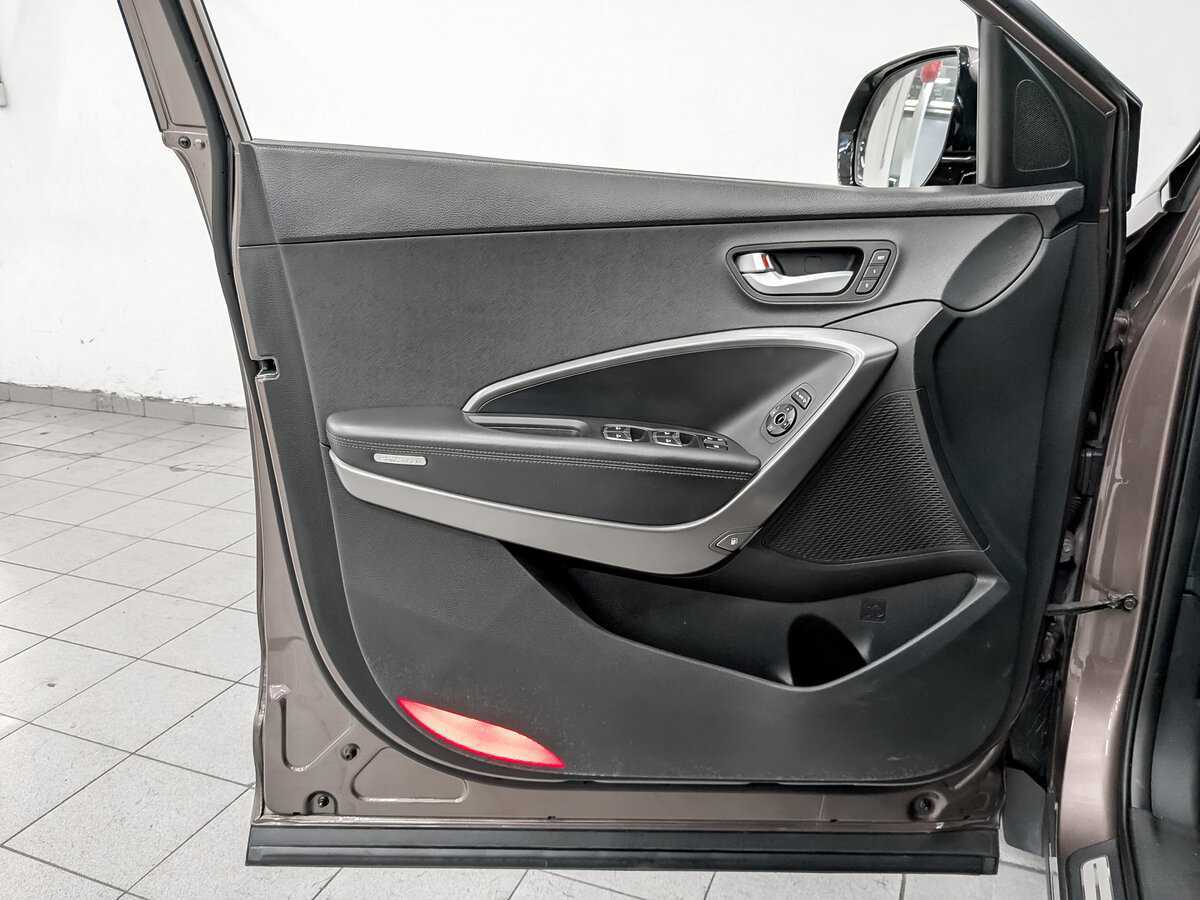 Купить Hyundai Santa Fe, 2015, 141 611 км, фото №17