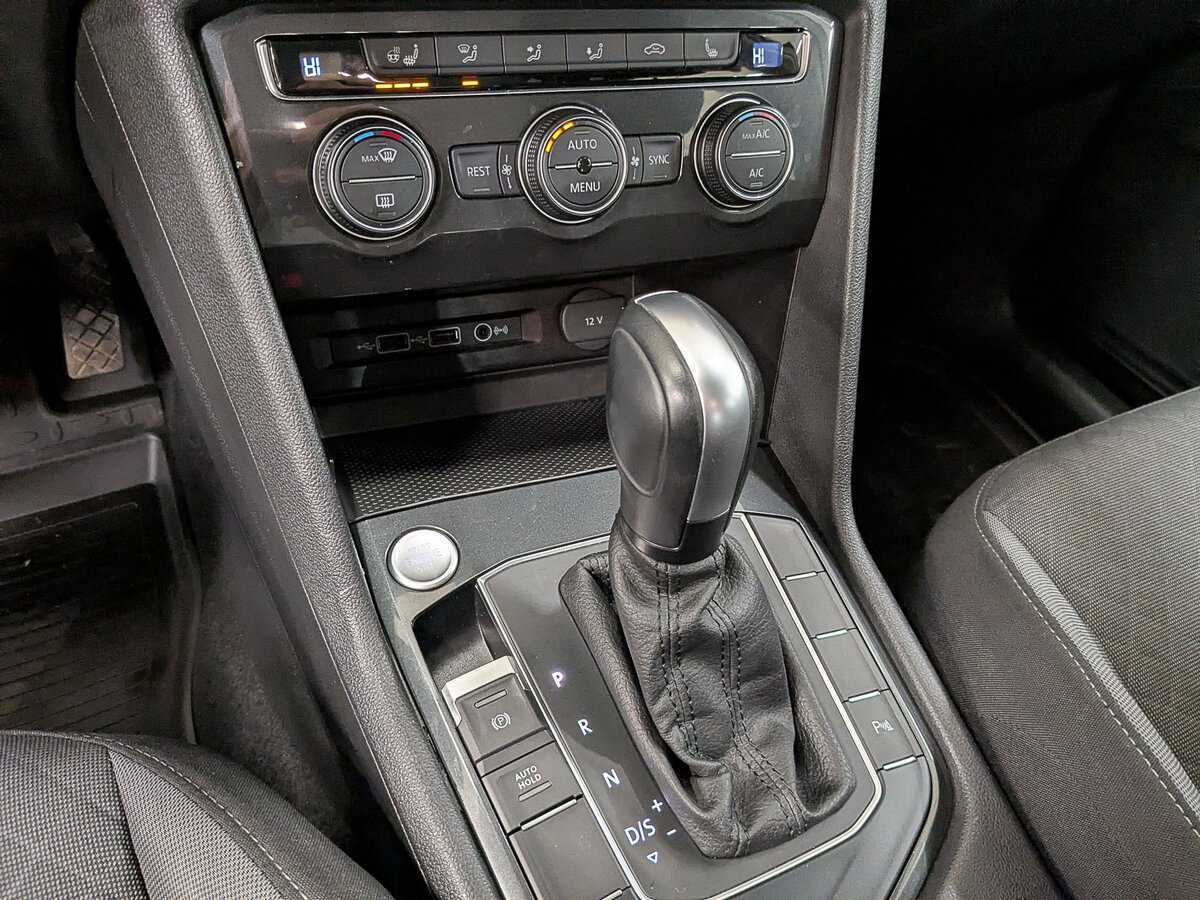 Купить Volkswagen Tiguan, 2020, 79 397 км, фото №21