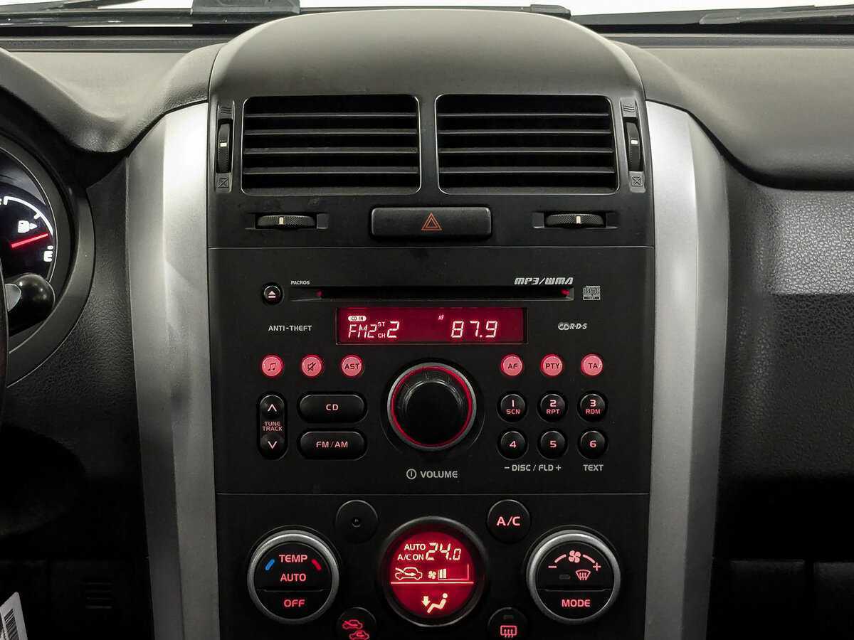 Купить Suzuki Grand Vitara, 2013, 133 636 км, фото №17