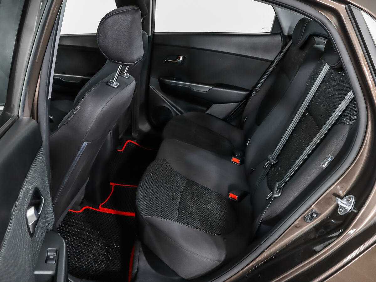 Купить Kia Rio, 2017, 140 738 км, фото №10