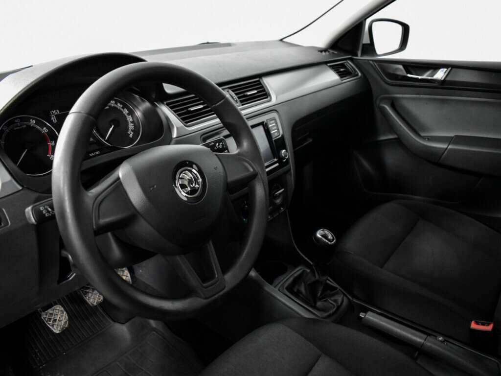 Купить Skoda Rapid, 2018, 217 854 км, фото №9