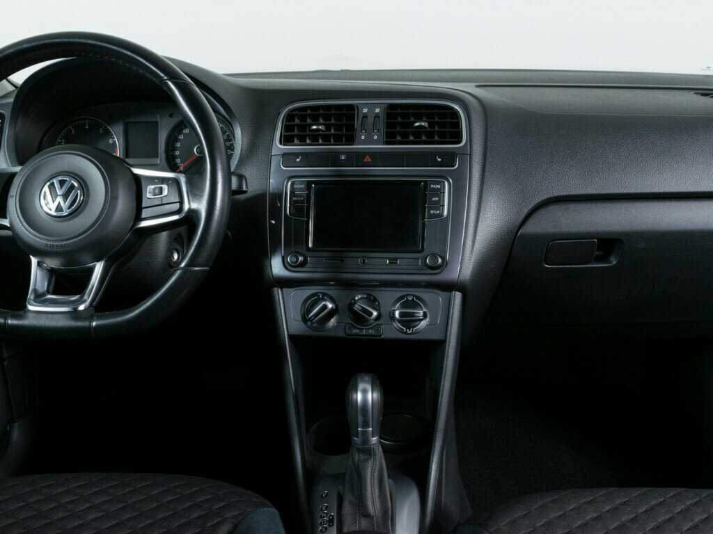 Купить Volkswagen Polo, 2019, 81 000 км, фото №9