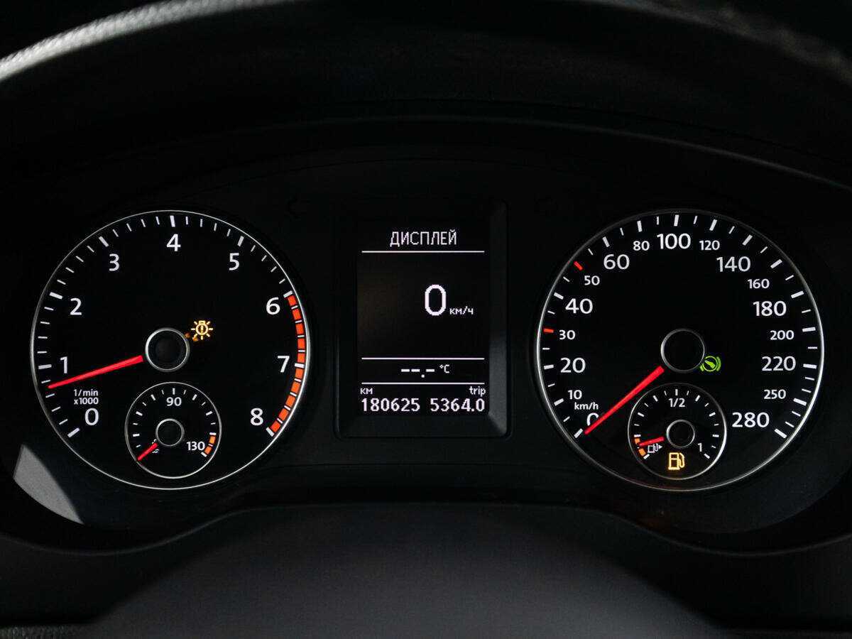 Купить Volkswagen Jetta, 2012, 180 622 км, фото №12