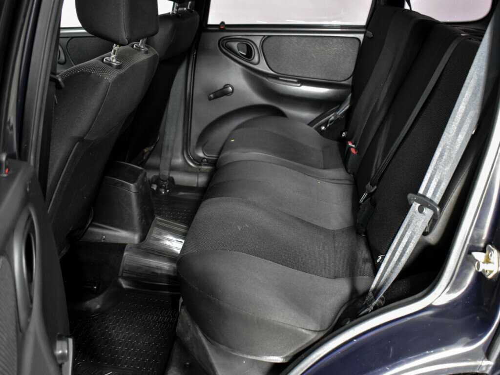 Купить Chevrolet Niva, 2017, 100 396 км, фото №10