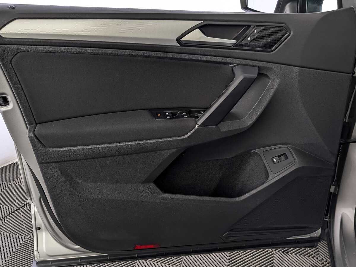 Купить Volkswagen Tiguan, 2020, 72 082 км, фото №19
