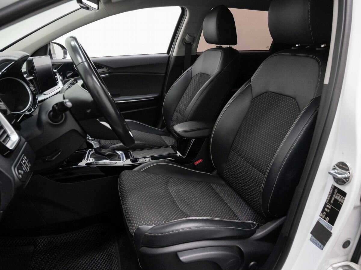 Купить Kia Ceed, 2018, 72 000 км, фото №8