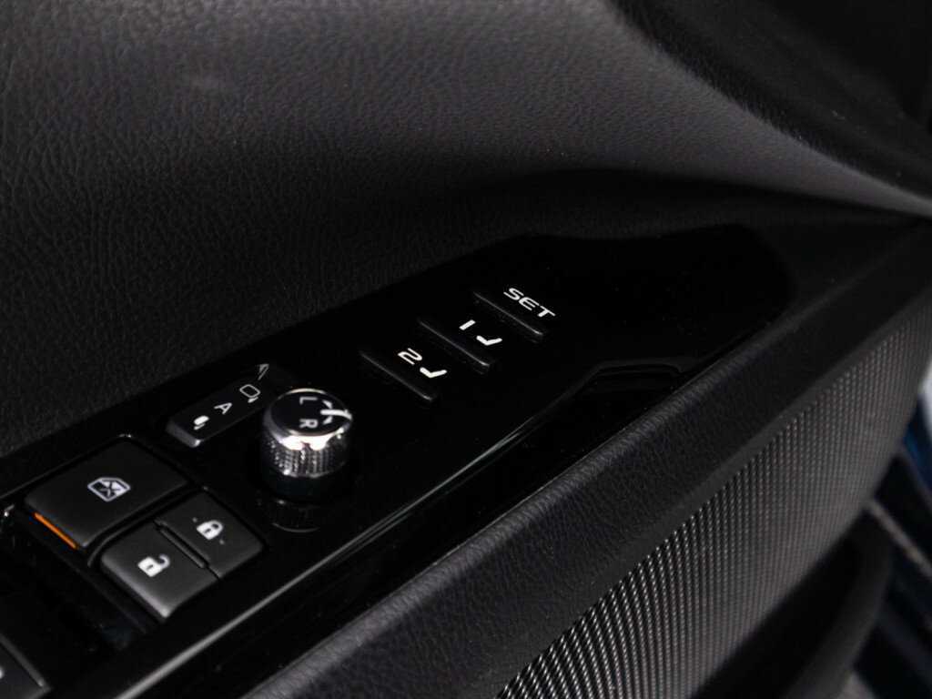 Купить Toyota Camry, 2019, 127 722 км, фото №16