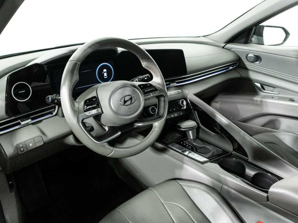 Купить Hyundai Elantra, 2021, 38 804 км, фото №11