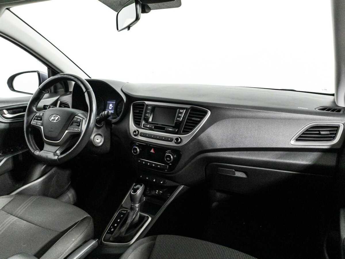 Купить Hyundai Solaris, 2018, 120 365 км, фото №9