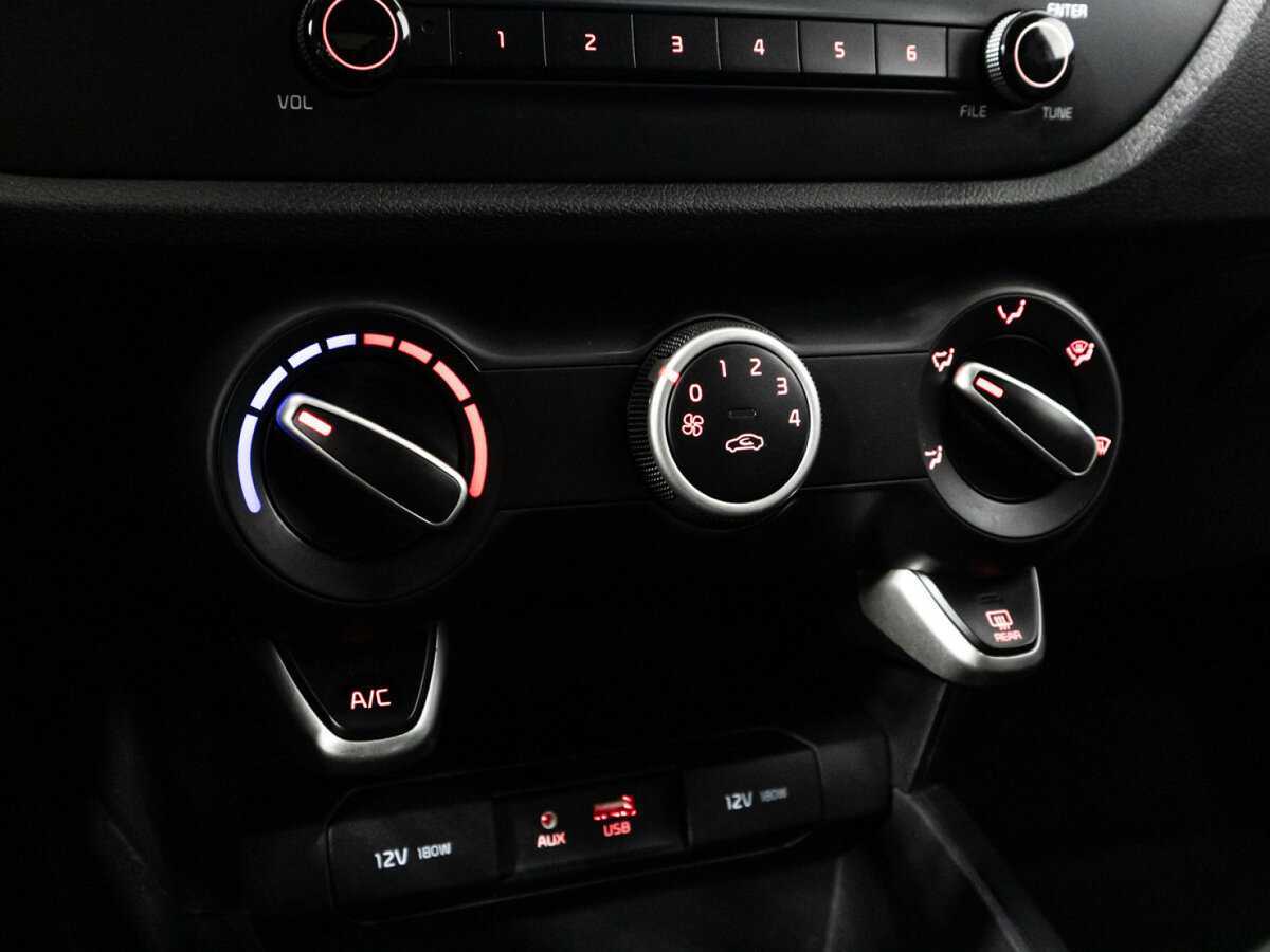 Купить Kia Rio, 2017, 42 000 км, фото №16