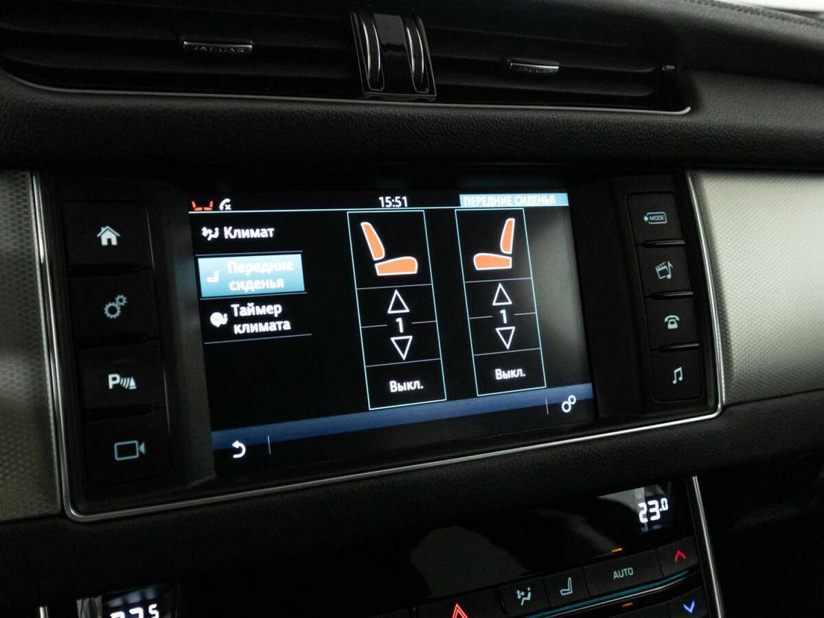 Купить Jaguar XF, 2016, 59 128 км, фото №20