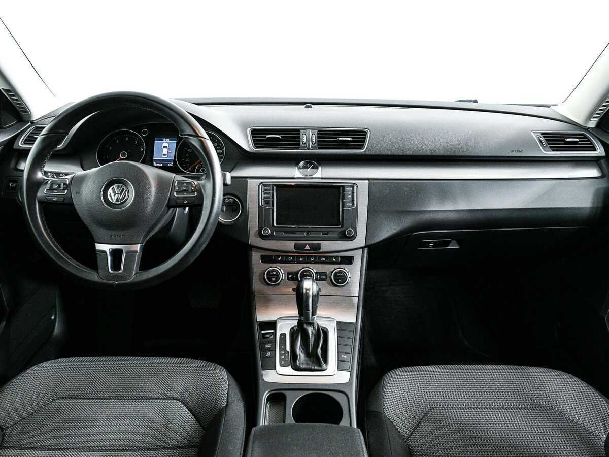 Купить Volkswagen Passat, 2013, 169 566 км, фото №11