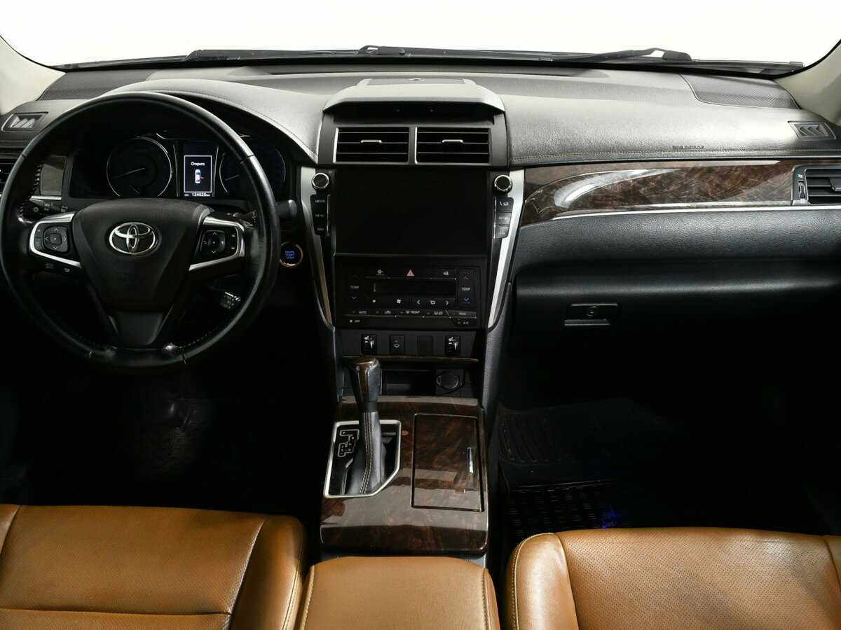 Купить Toyota Camry, 2017, 123 975 км, фото №9