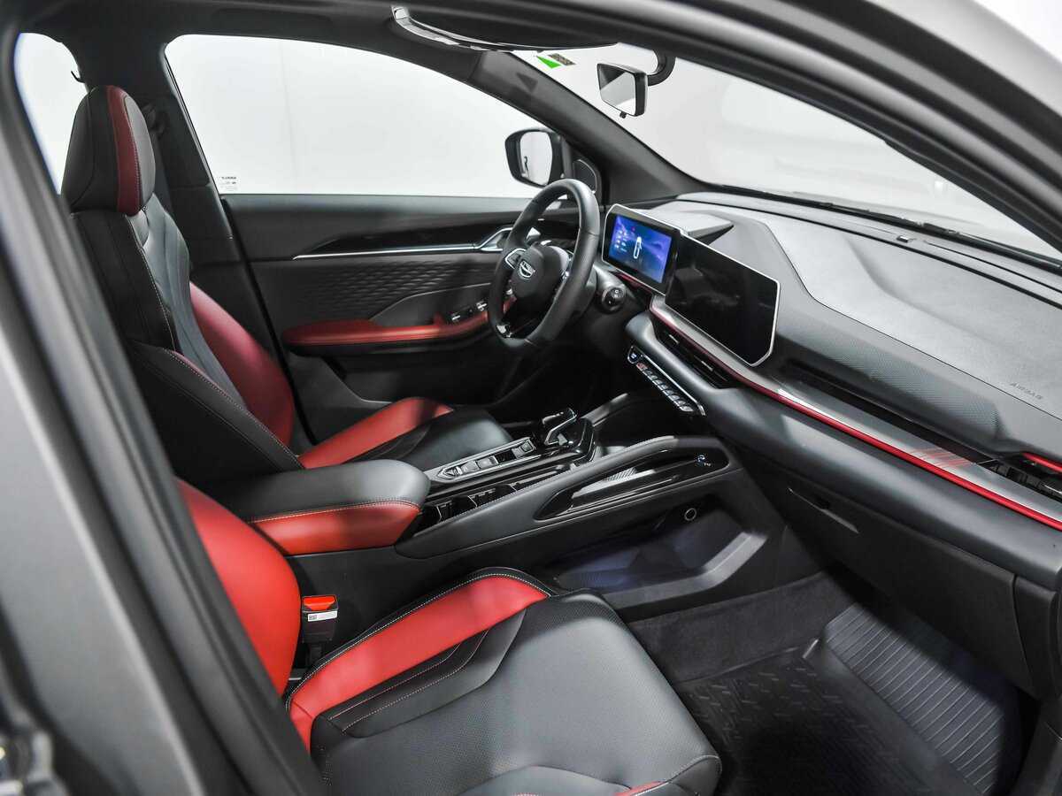 Купить Geely Coolray, 2023, 8 327 км, фото №16