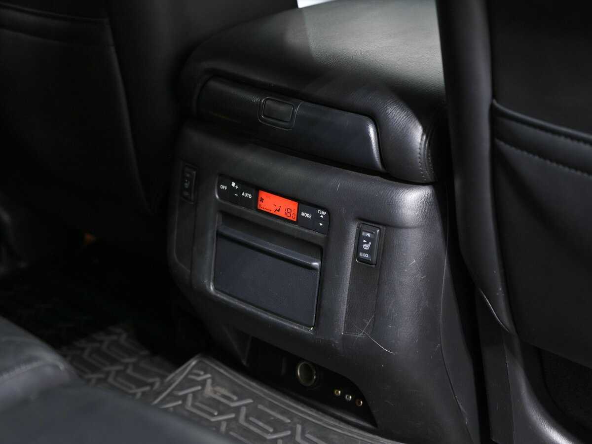 Купить Nissan Patrol, 2012, 188 769 км, фото №21