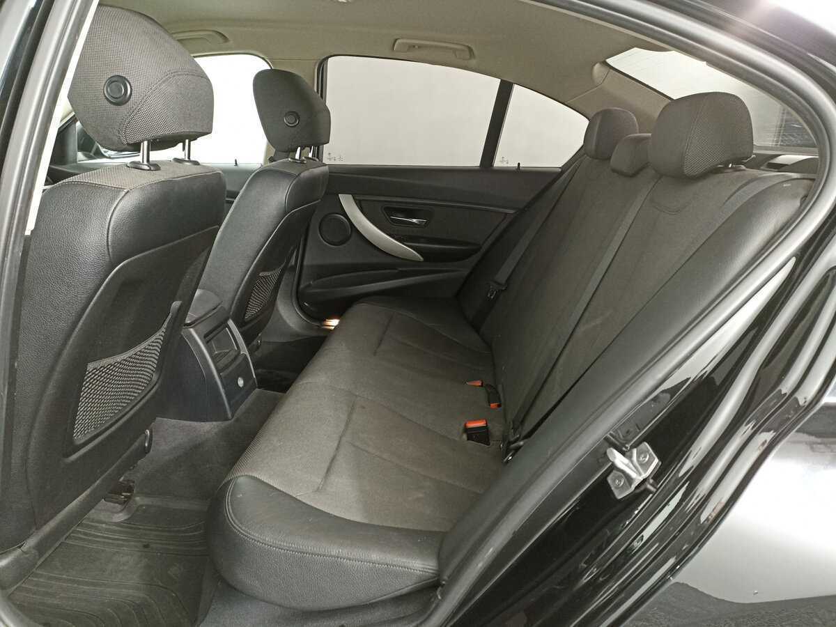 Купить BMW 3 серии 320i, 2016, 87 520 км, фото №10