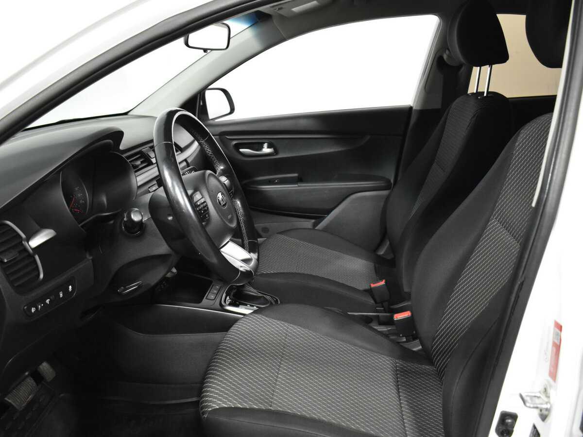 Купить Kia Rio, 2017, 99 813 км, фото №13