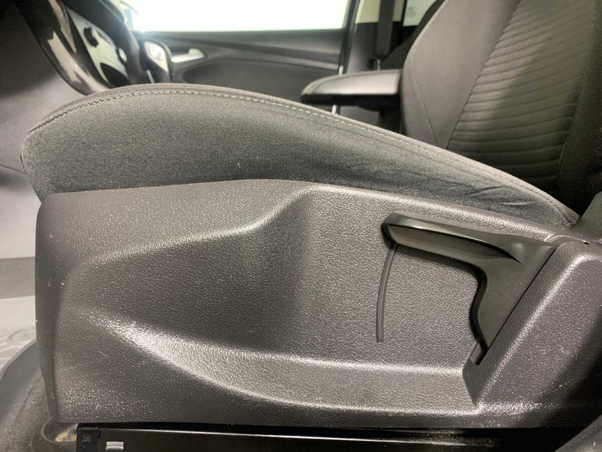 Купить Ford Focus, 2017, 155 774 км, фото №17