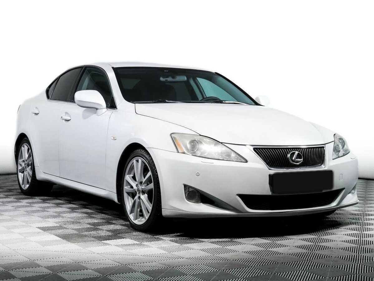 Lexus IS