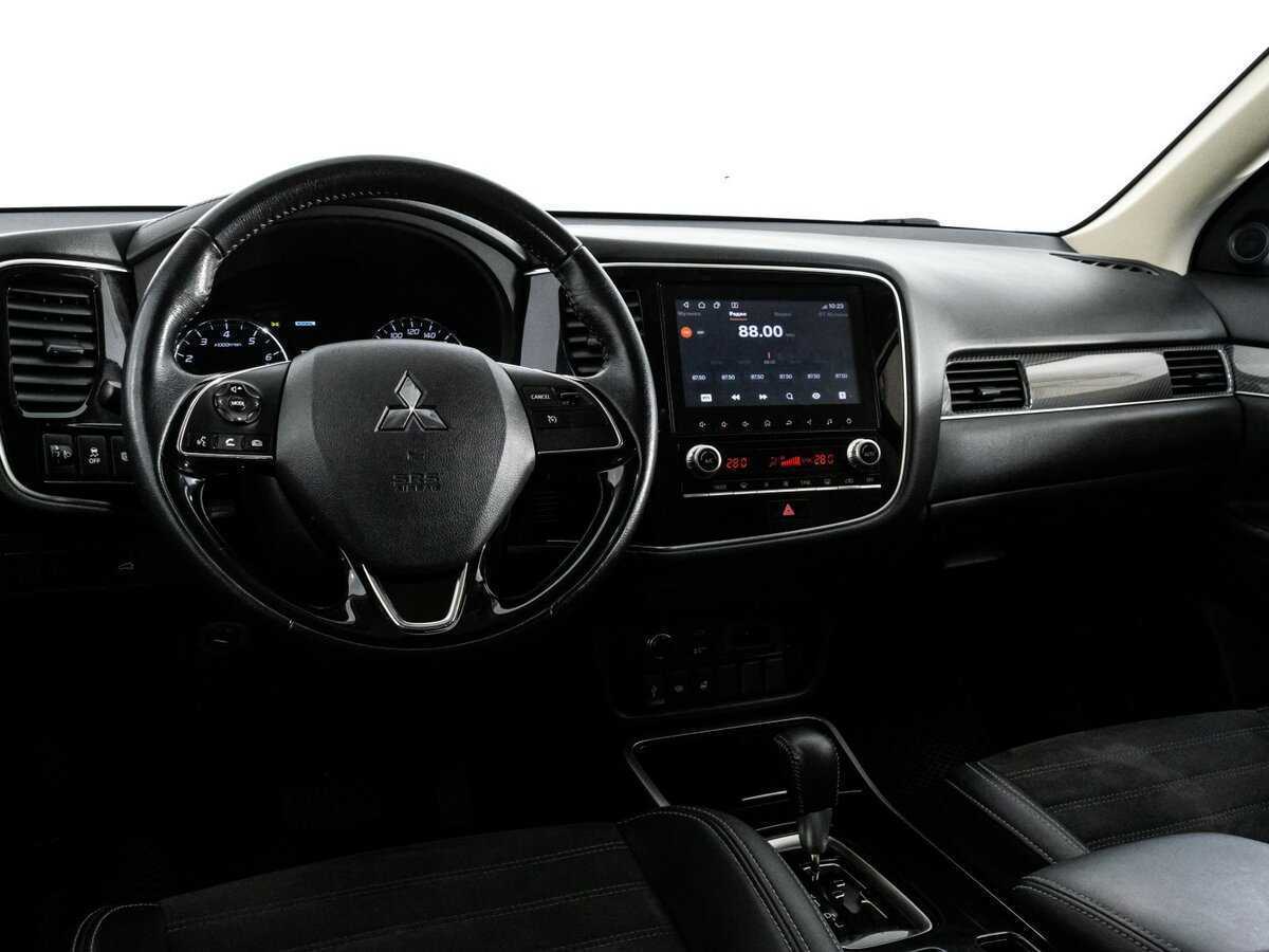 Купить Mitsubishi Outlander, 2021, 93 020 км, фото №11