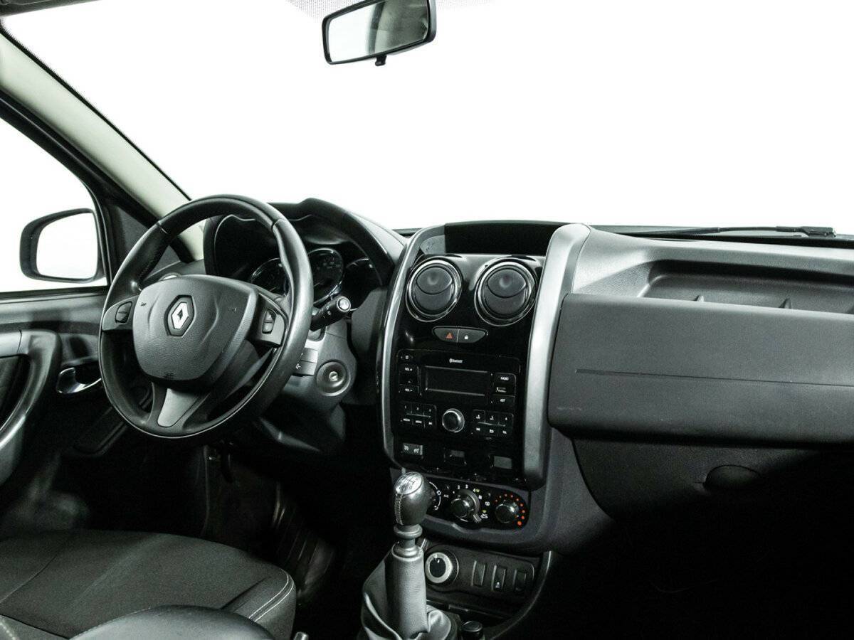Купить Renault Duster, 2017, 135 643 км, фото №9