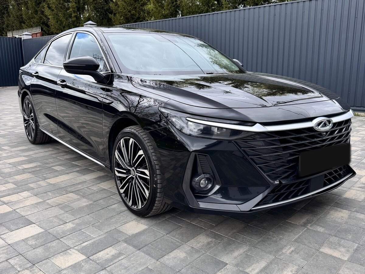 Chery Arrizo 8