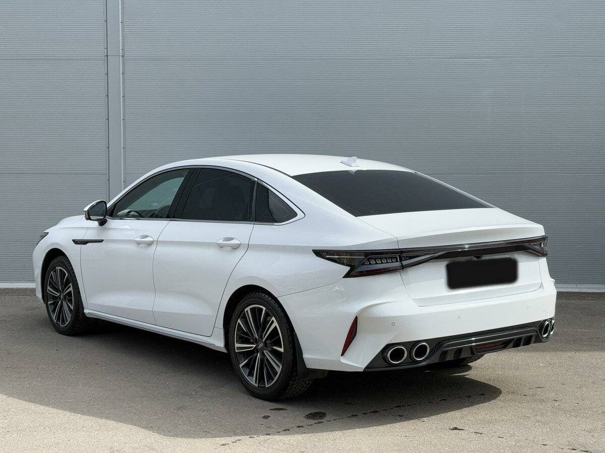 Chery Arrizo 8