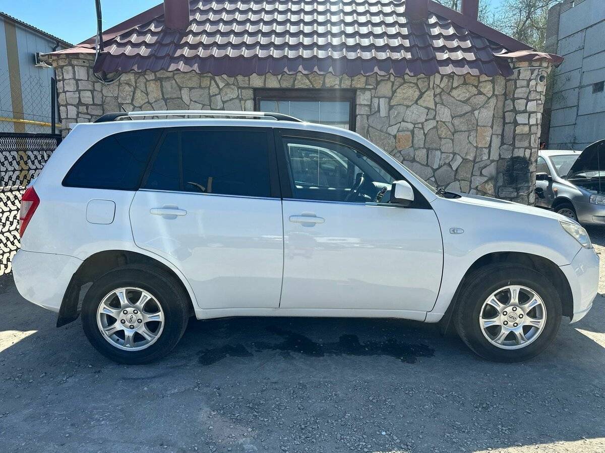 Chery Tiggo (T11)