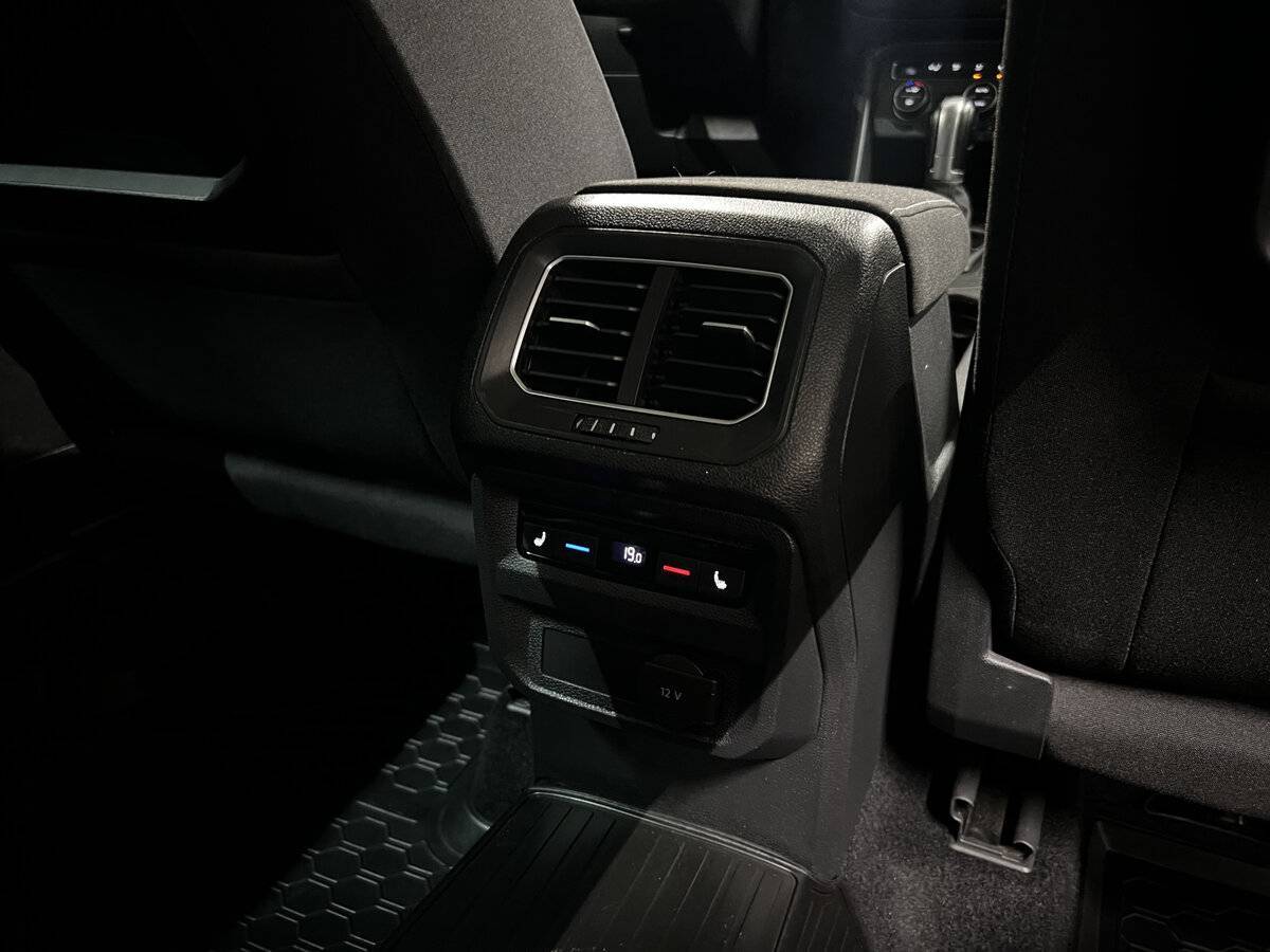 Купить Volkswagen Tiguan, 2017, 136 172 км, фото №19