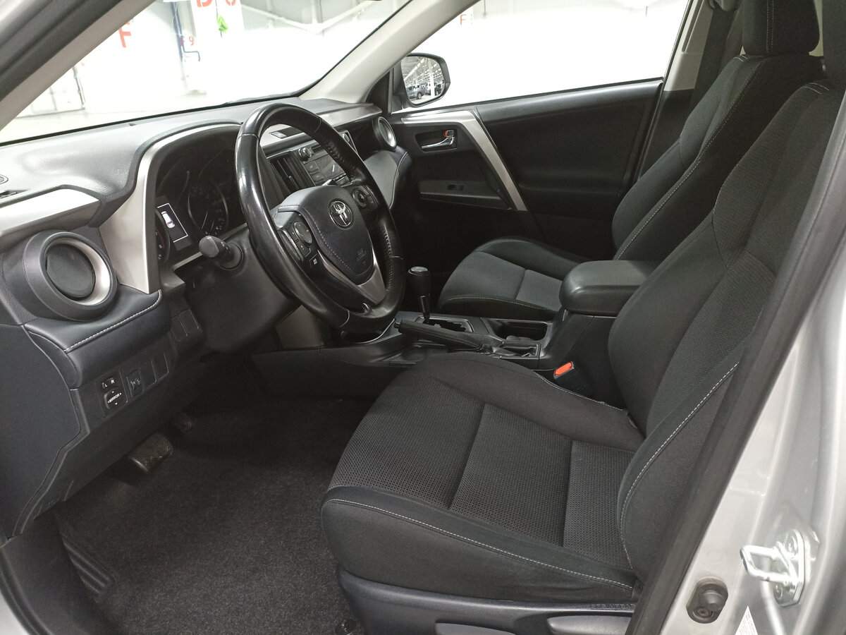 Купить Toyota RAV4, 2019, 123 502 км, фото №16
