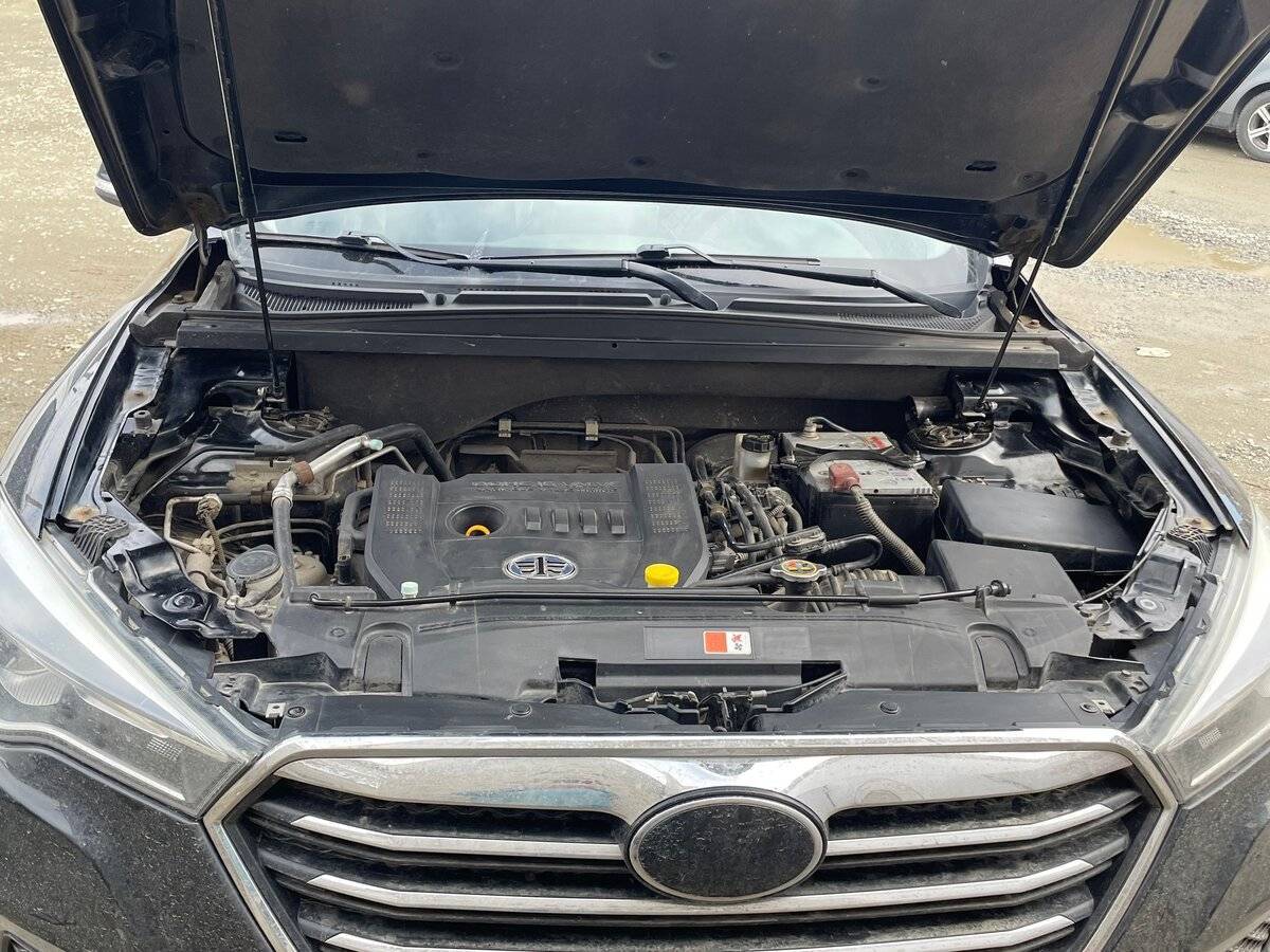 FAW Besturn X80