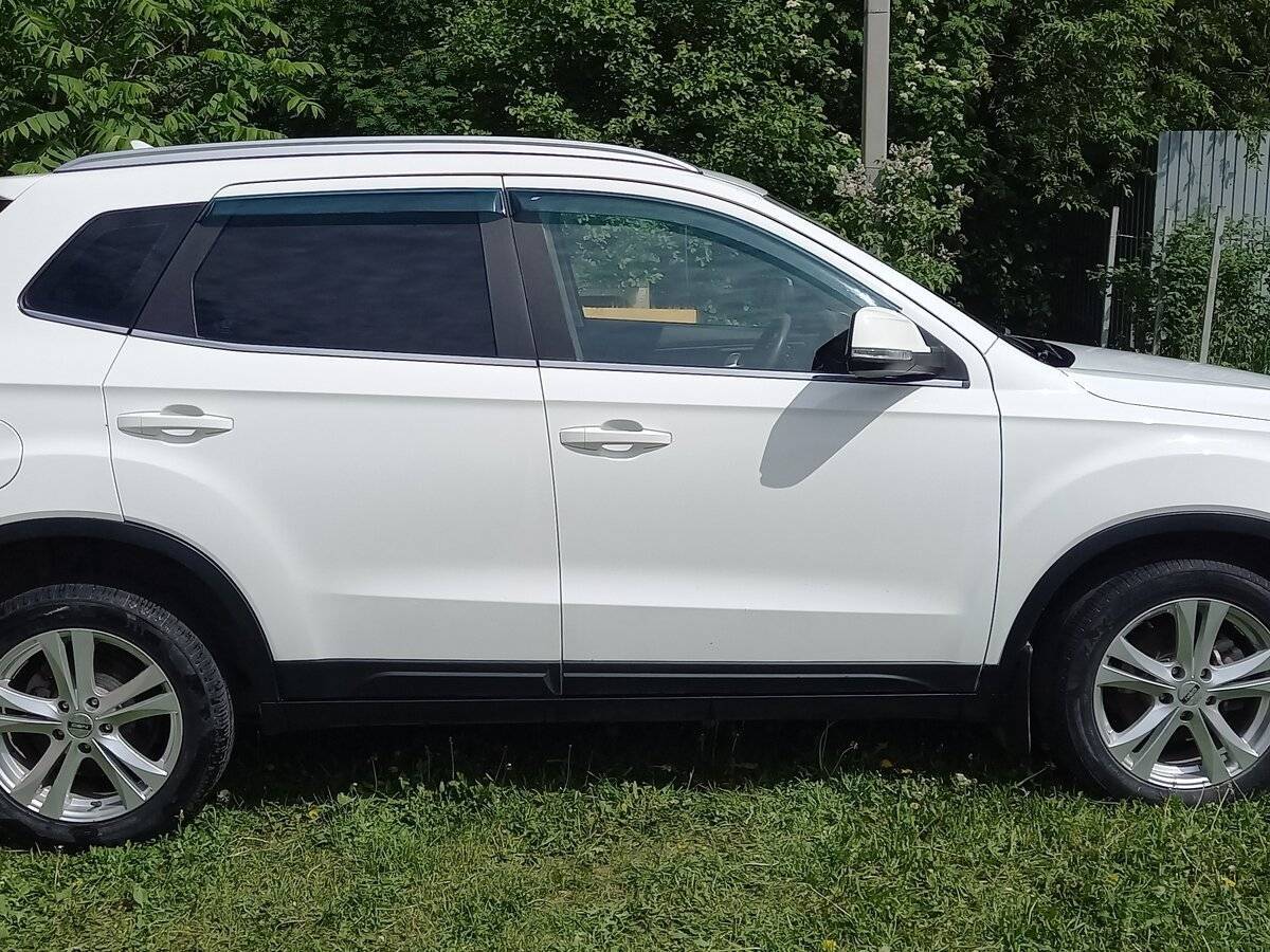 FAW Besturn X40