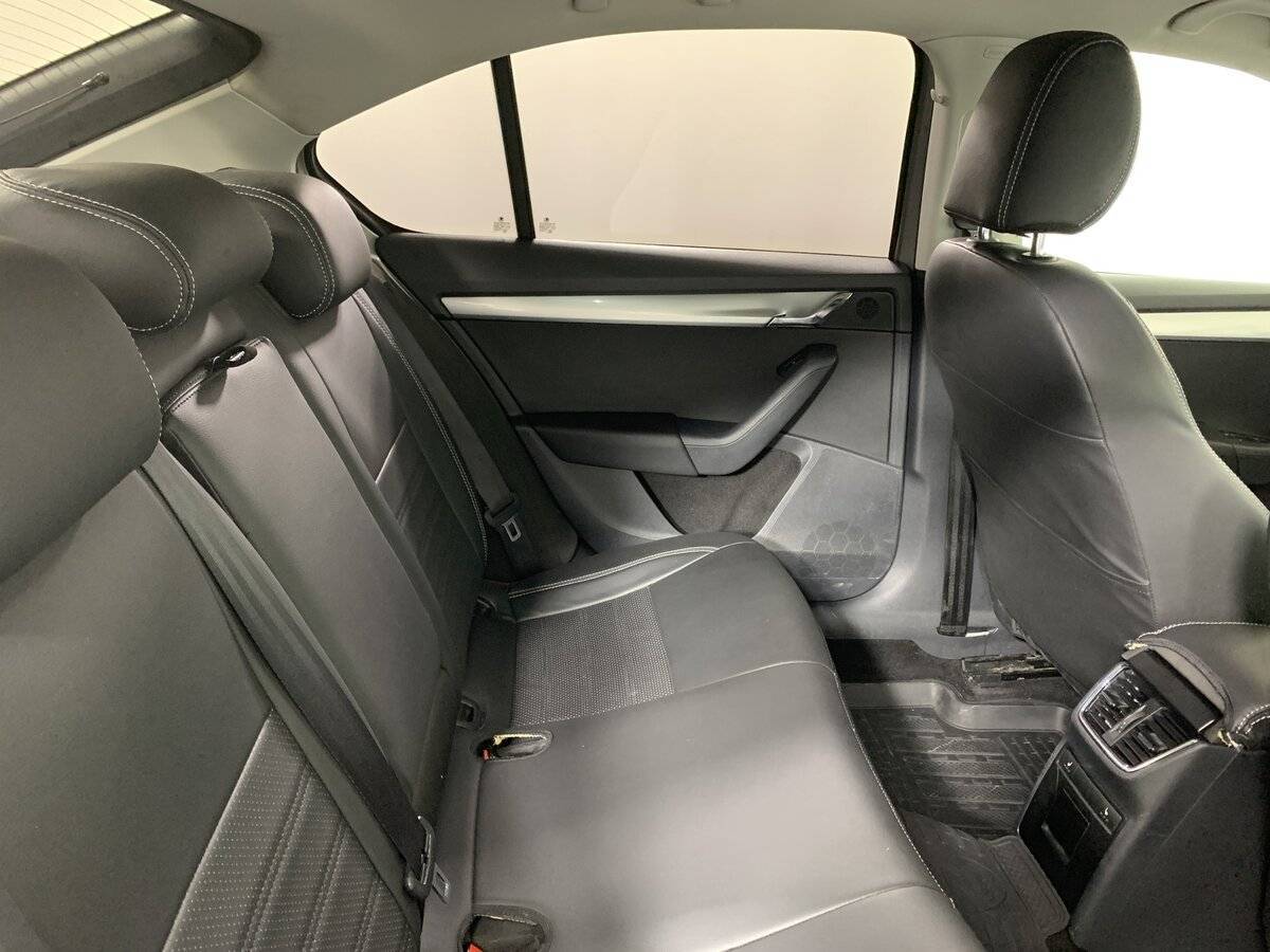 Купить Skoda Octavia, 2013, 253 620 км, фото №17