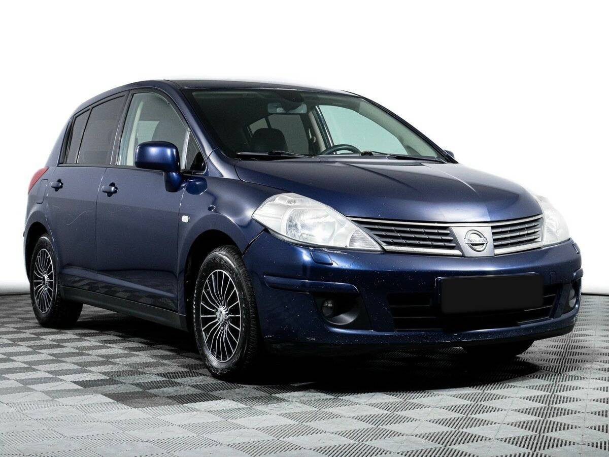 Nissan Tiida