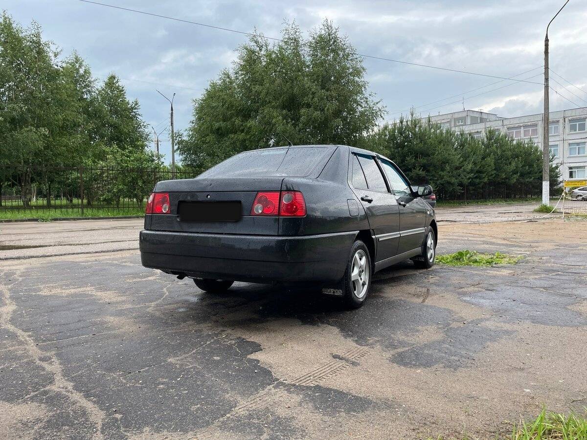 Chery Amulet (A15)
