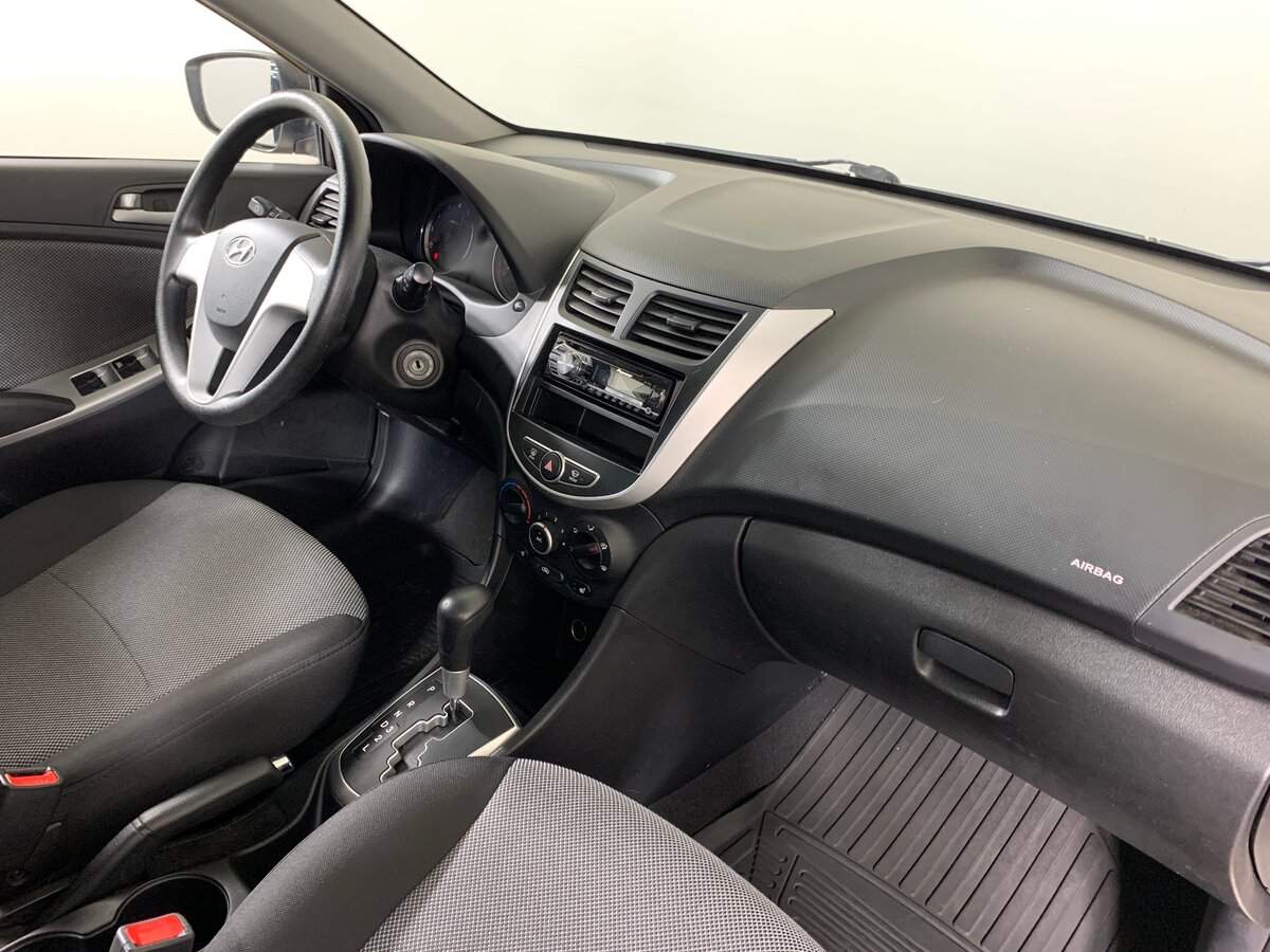 Купить Hyundai Solaris, 2012, 89 371 км, фото №13