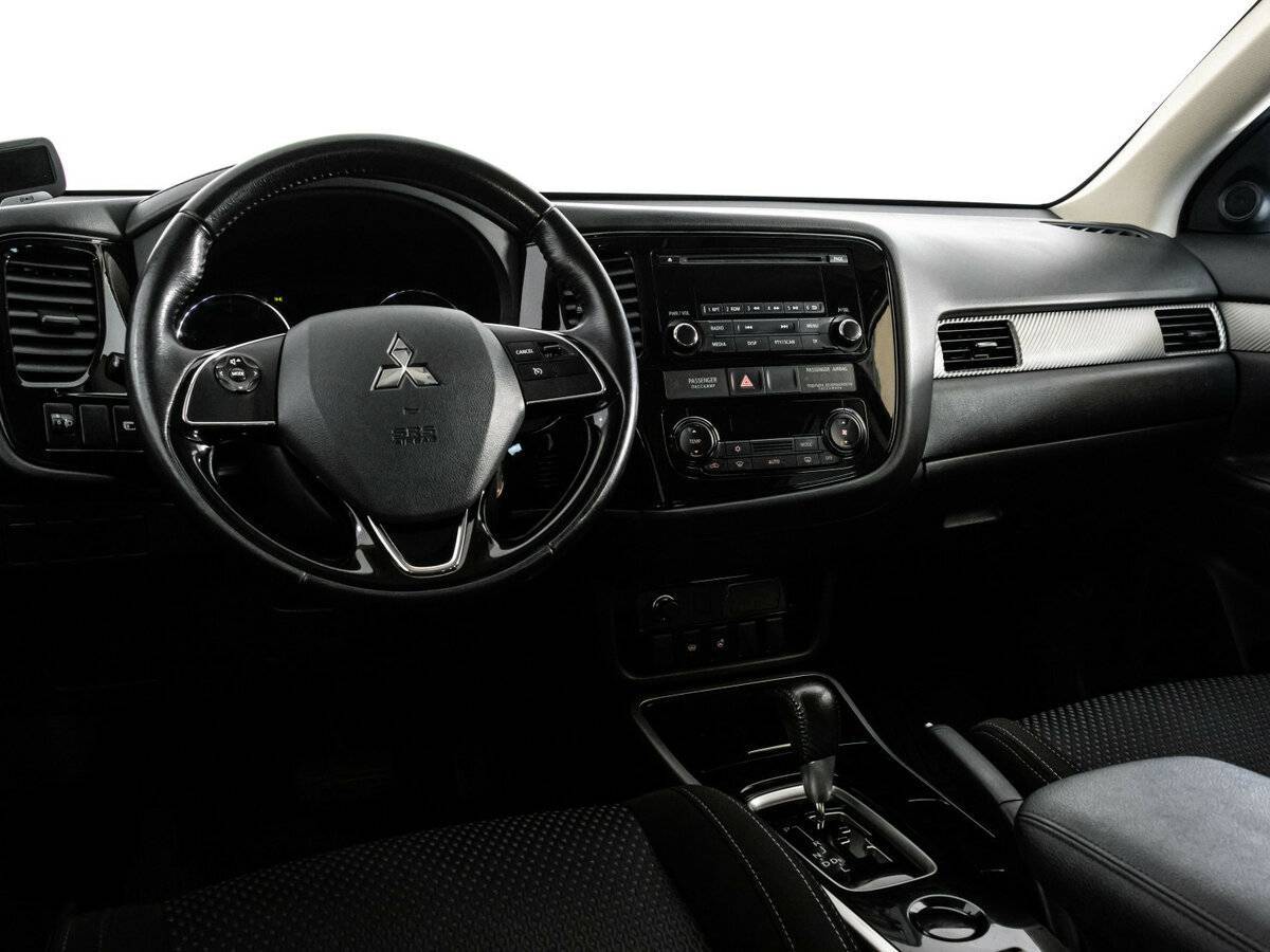 Купить Mitsubishi Outlander, 2018, 235 934 км, фото №11