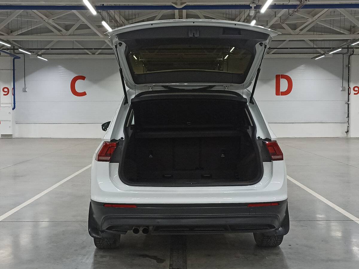 Купить Volkswagen Tiguan, 2019, 120 004 км, фото №10