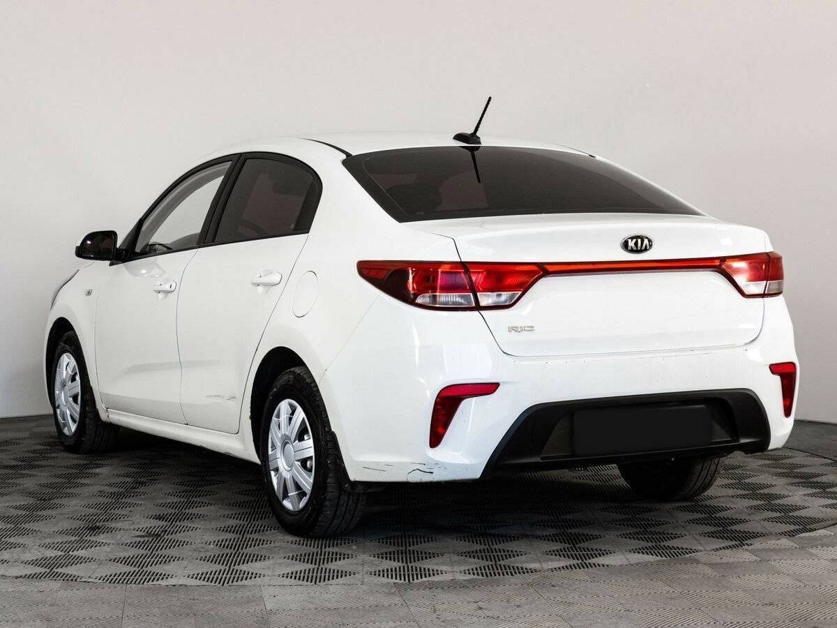 Купить Kia Rio, 2017, 260 535 км, фото №6
