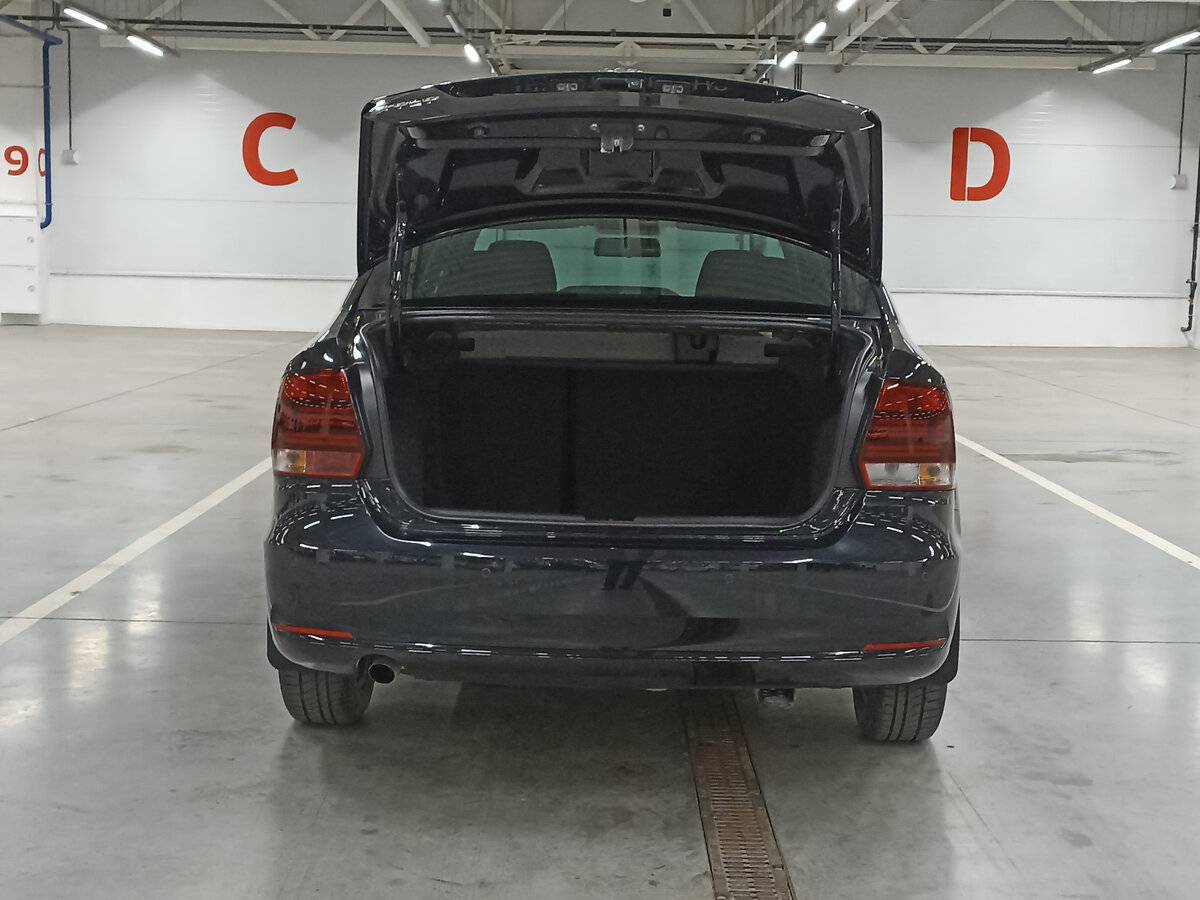 Купить Volkswagen Polo, 2018, 64 323 км, фото №10