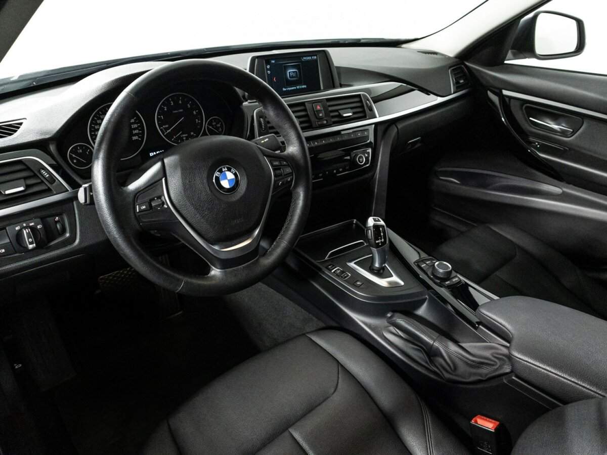 Купить BMW 3 серии 318i, 2017, 56 783 км, фото №11