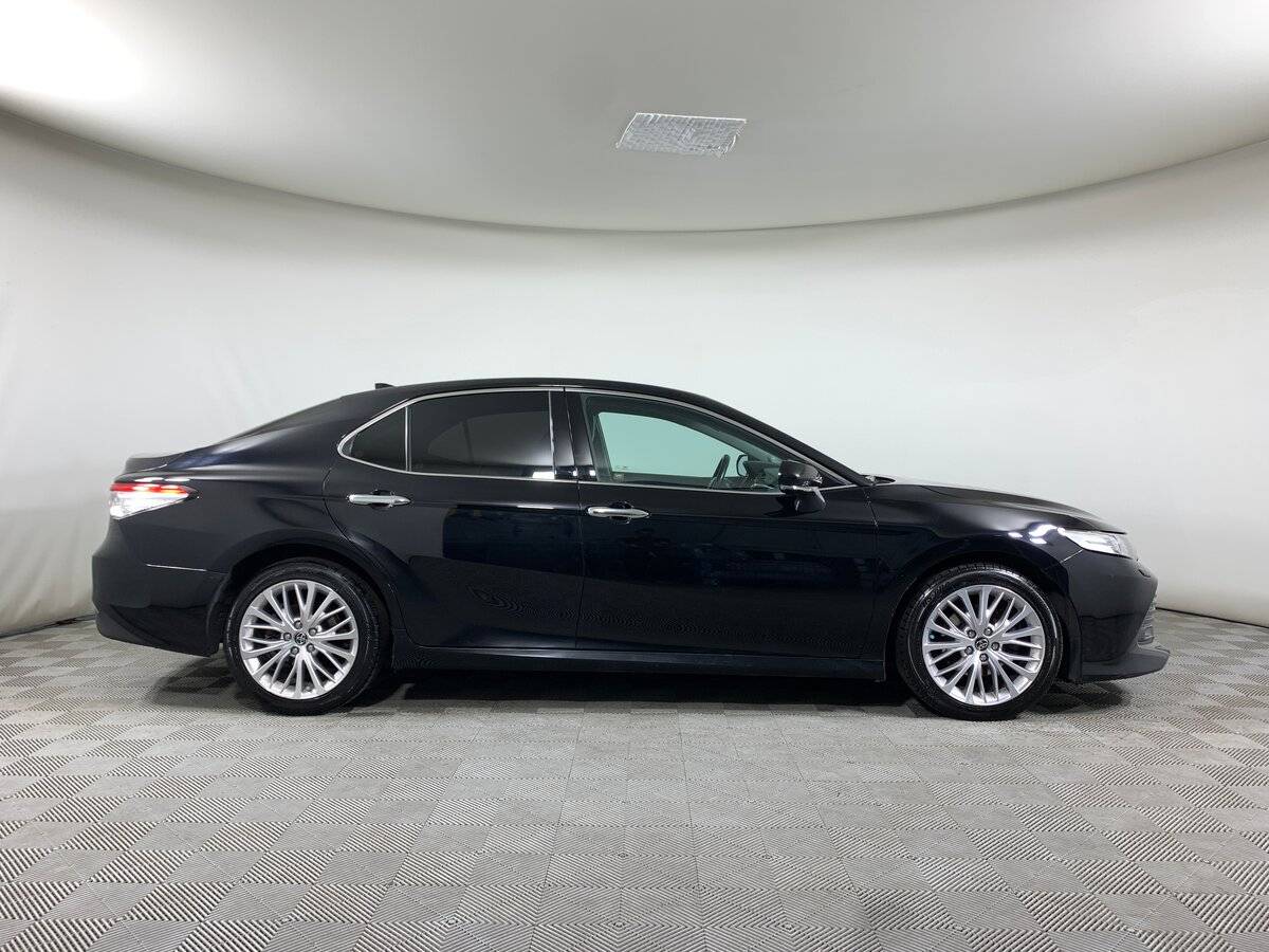 Купить Toyota Camry, 2018, 129 654 км, фото №4