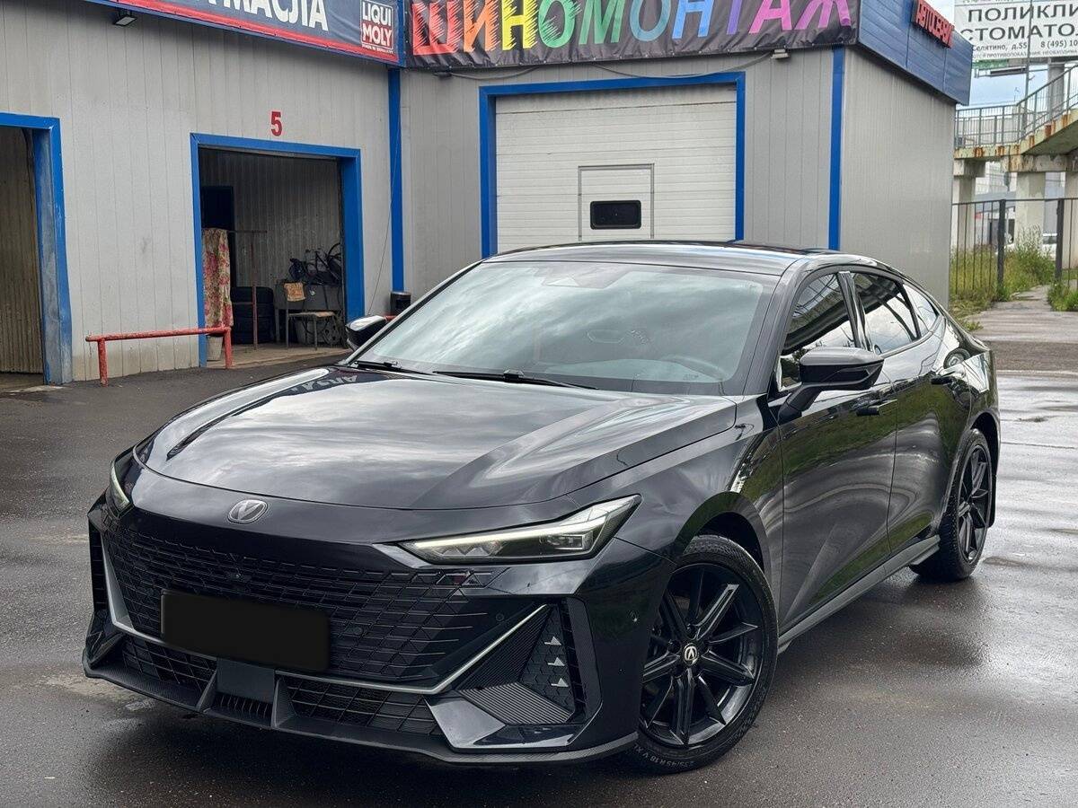 Changan UNI-V